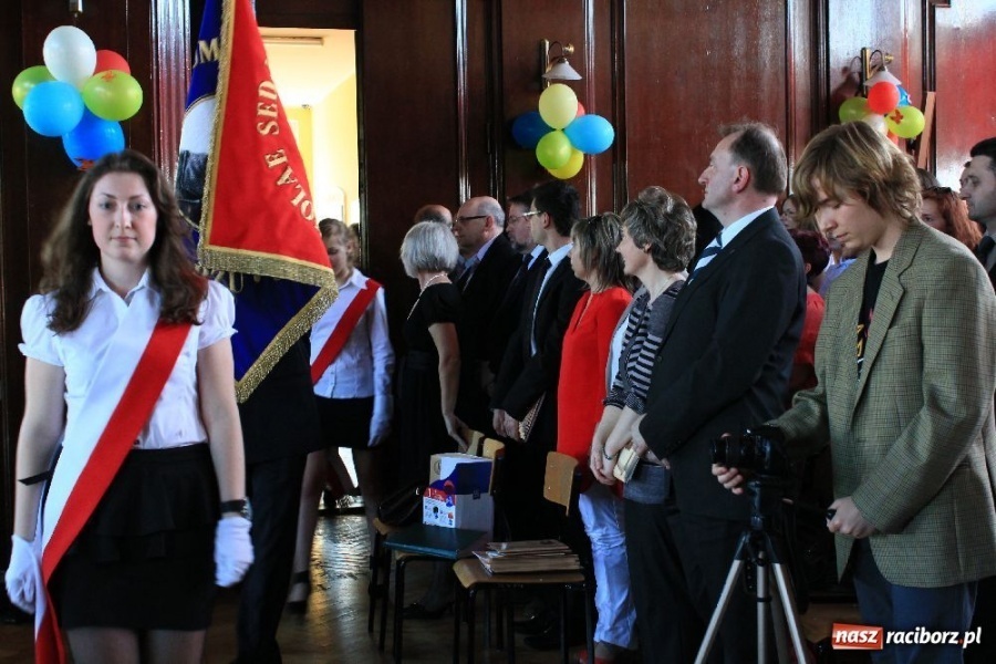 Zdjęcie w galerii na portalu naszraciborz.pl: Teraz czeka ich tydzień pilnej nauki wiadomości z regionu