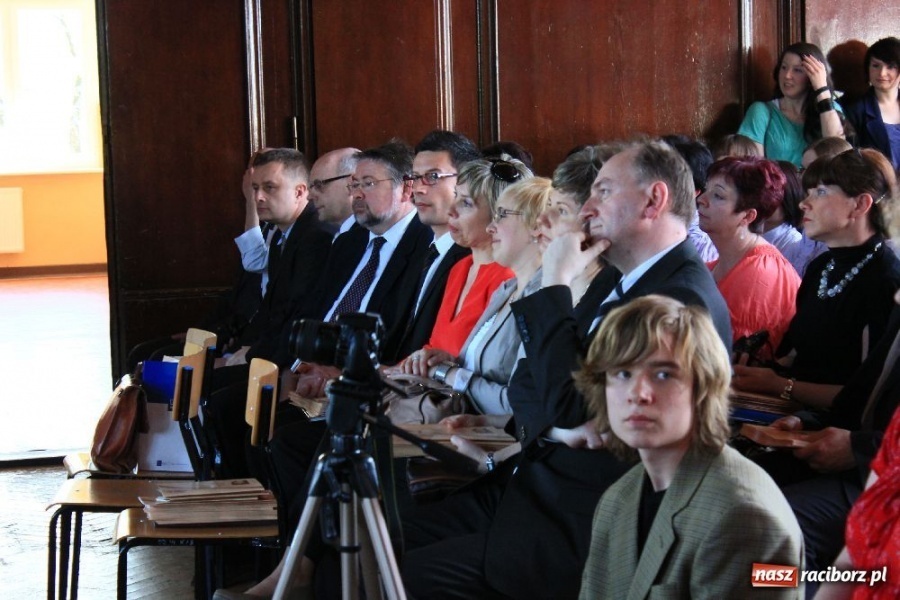 Zdjęcie w galerii na portalu naszraciborz.pl: Teraz czeka ich tydzień pilnej nauki wiadomości z regionu