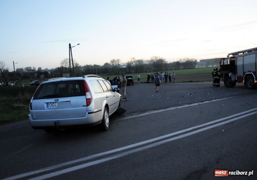 Zdjęcie w galerii na portalu naszraciborz.pl: Dwie osoby ranne za Makowem wiadomości z regionu