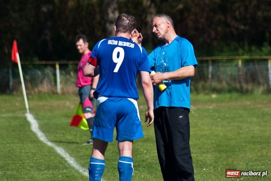 Zdjęcie w galerii na portalu naszraciborz.pl: Derby gminy Kuźnia bez bramek wiadomości z regionu