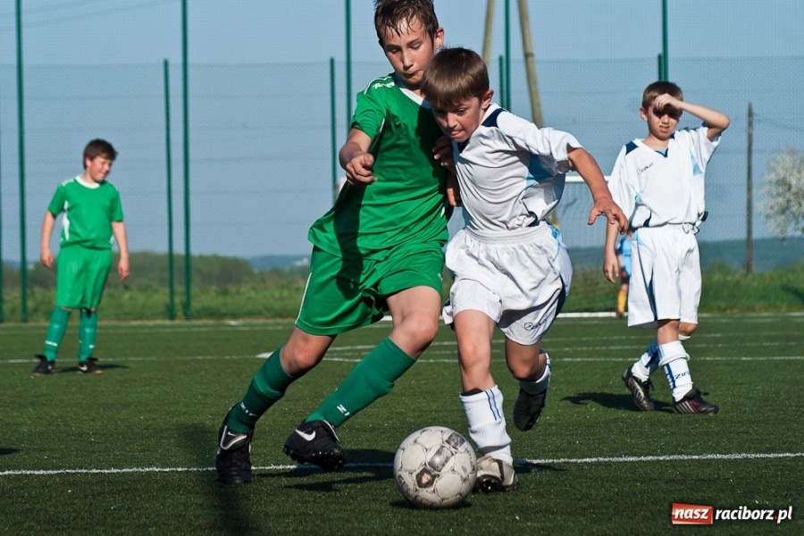Zdjęcie w galerii na portalu naszraciborz.pl: Orliki z Tworkowa górą na Lyskami wiadomości z regionu