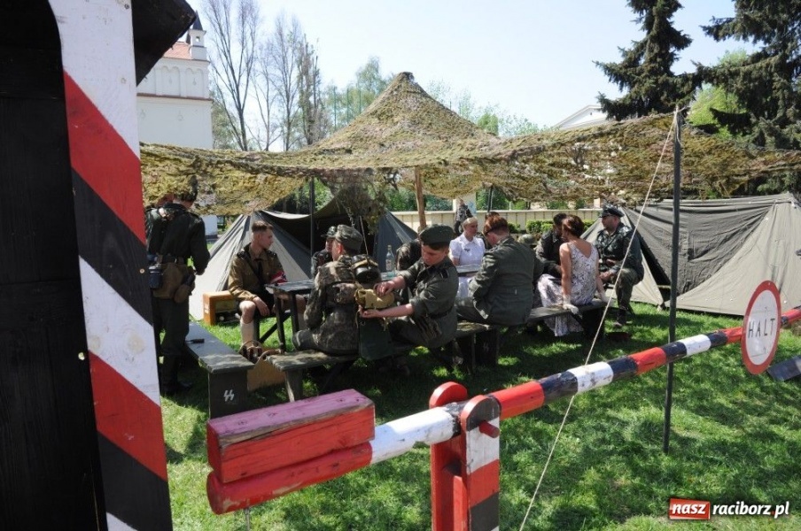Zdjęcie w galerii na portalu naszraciborz.pl: Parada motocykli i oldtimerów wiadomości z regionu