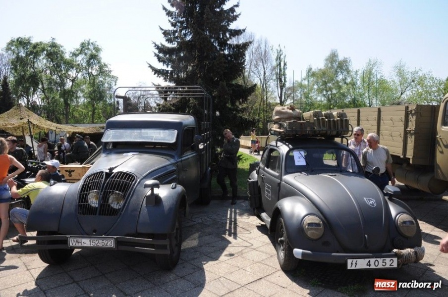 Zdjęcie w galerii na portalu naszraciborz.pl: Parada motocykli i oldtimerów wiadomości z regionu