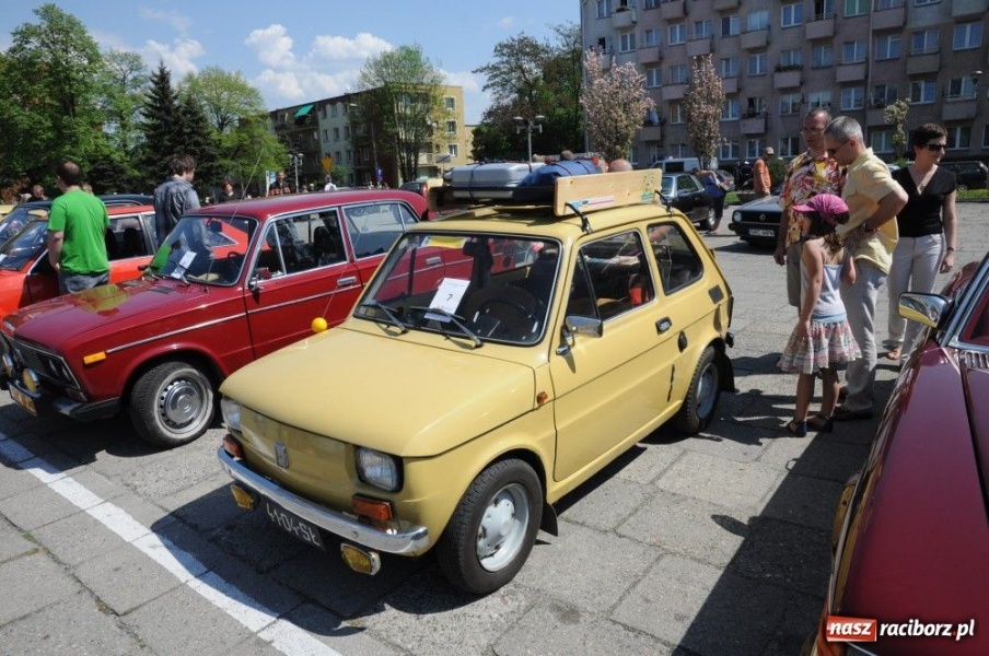 Zdjęcie w galerii na portalu naszraciborz.pl: Parada motocykli i oldtimerów wiadomości z regionu