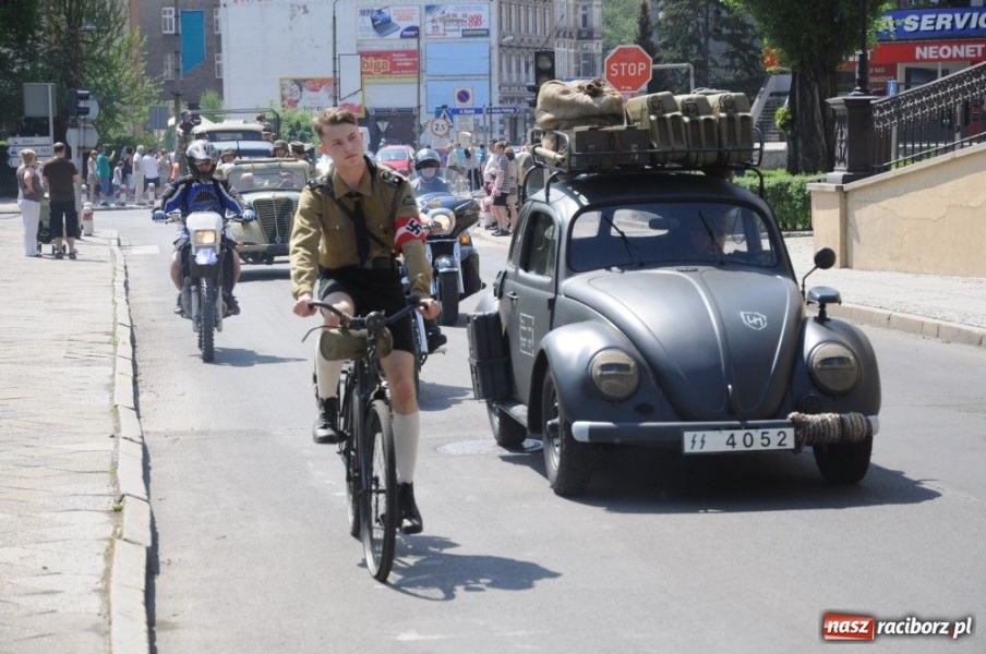 Zdjęcie w galerii na portalu naszraciborz.pl: Parada motocykli i oldtimerów wiadomości z regionu