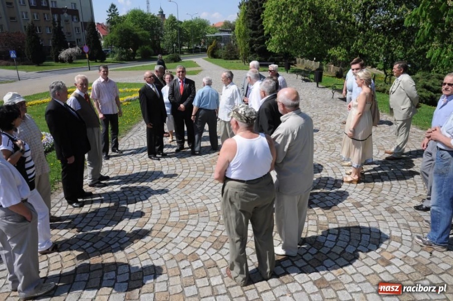 Zdjęcie w galerii na portalu naszraciborz.pl: Wiarusy z lewicy świętowały 1 Maja wiadomości z regionu