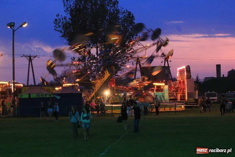 Zdjęcie w galerii na portalu naszraciborz.pl: Joanna Bartel rozbawiła publiczność wiadomości z regionu