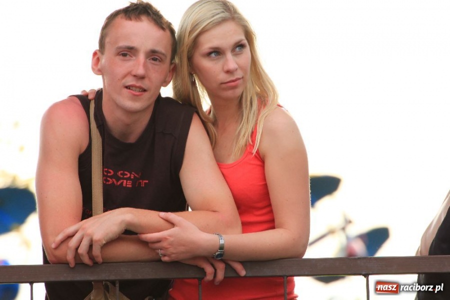 Zdjęcie w galerii na portalu naszraciborz.pl: Joanna Bartel rozbawiła publiczność wiadomości z regionu