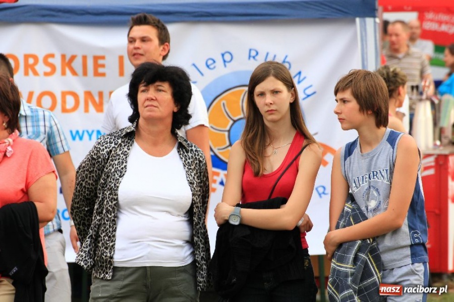 Zdjęcie w galerii na portalu naszraciborz.pl: Joanna Bartel rozbawiła publiczność wiadomości z regionu