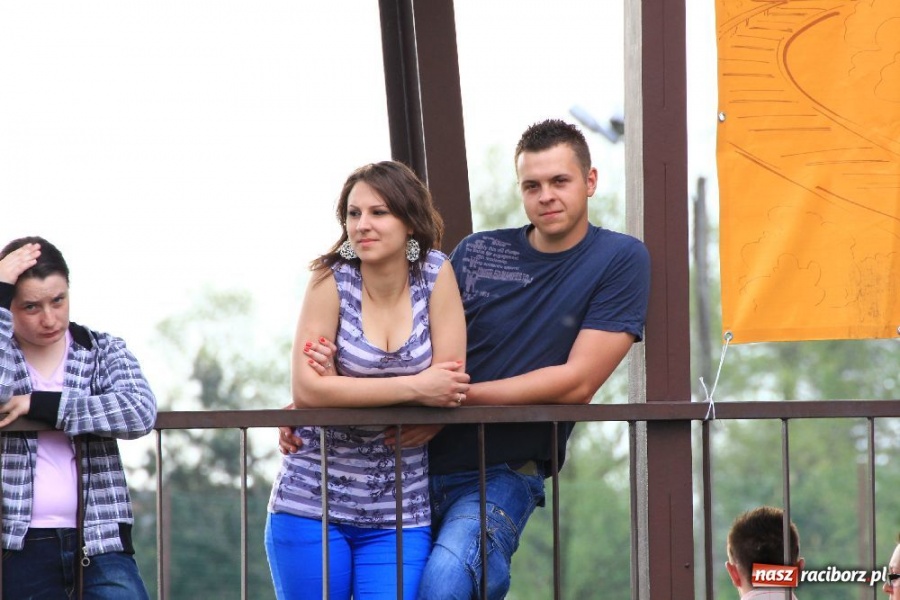 Zdjęcie w galerii na portalu naszraciborz.pl: Joanna Bartel rozbawiła publiczność wiadomości z regionu