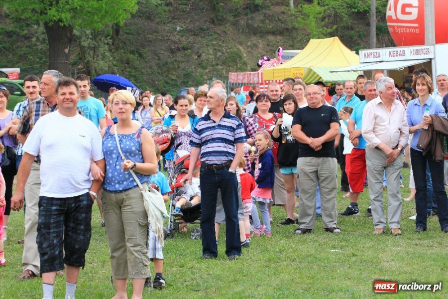 Zdjęcie w galerii na portalu naszraciborz.pl: Joanna Bartel rozbawiła publiczność wiadomości z regionu