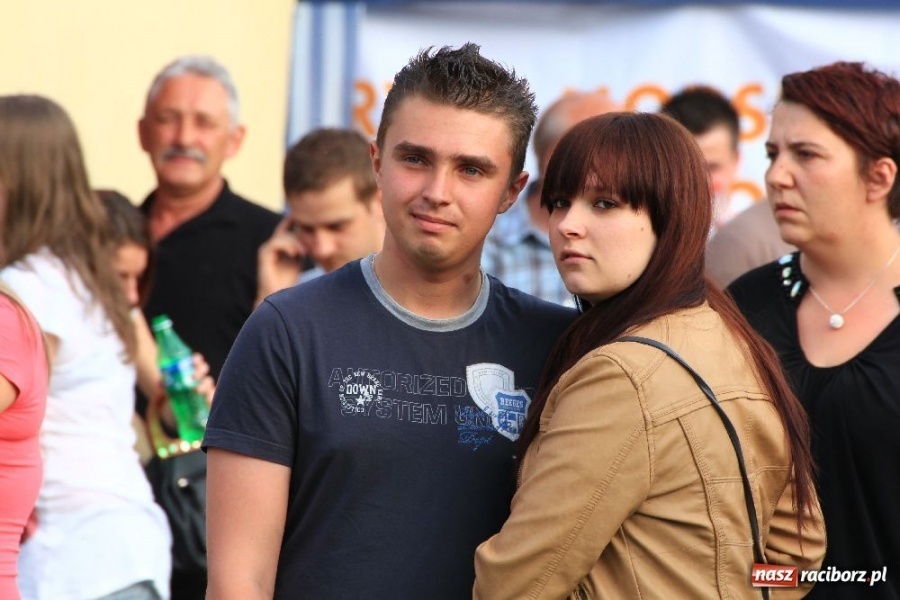 Zdjęcie w galerii na portalu naszraciborz.pl: Joanna Bartel rozbawiła publiczność wiadomości z regionu