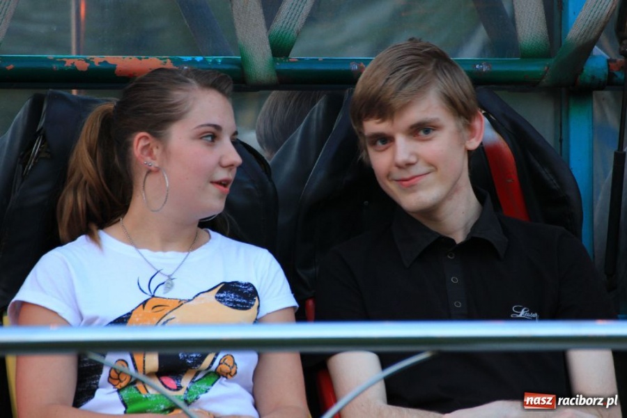 Zdjęcie w galerii na portalu naszraciborz.pl: Joanna Bartel rozbawiła publiczność wiadomości z regionu