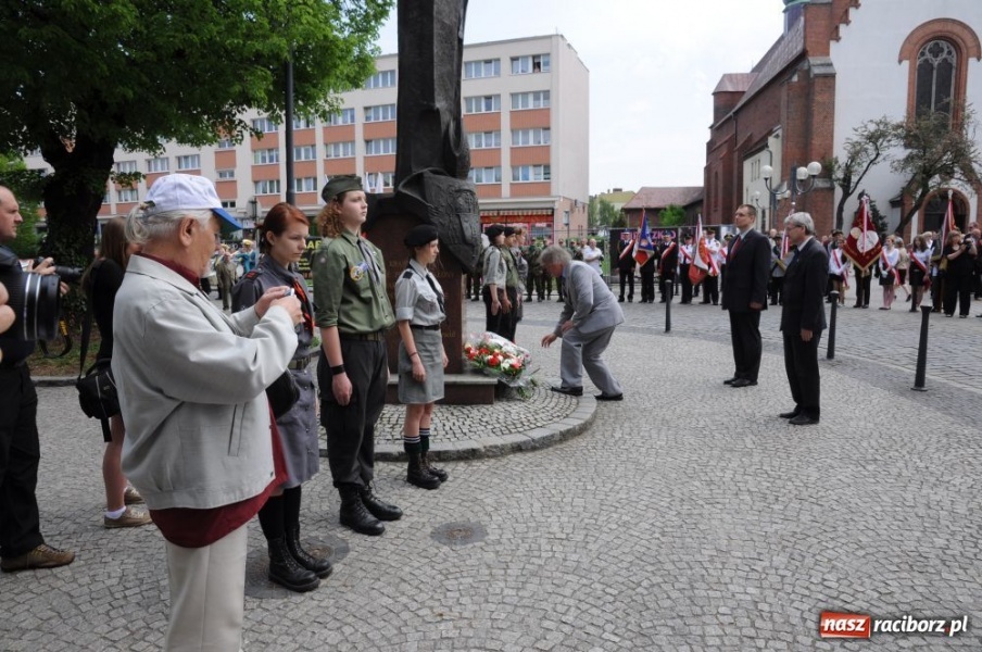Zdjęcie w galerii na portalu naszraciborz.pl: Patriotyczna Majówka w Raciborzu wiadomości z regionu