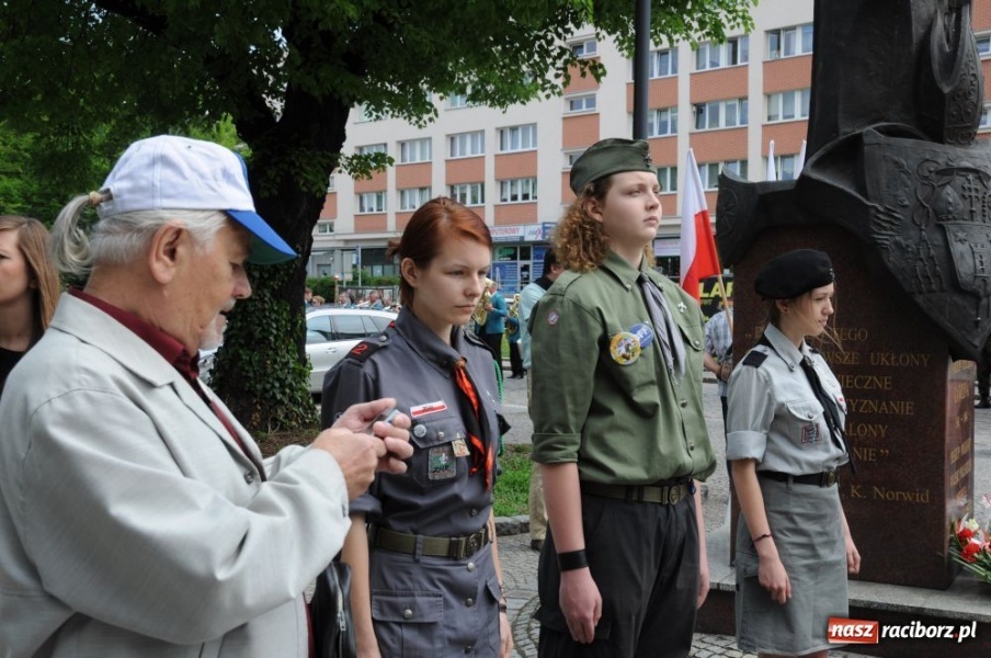 Zdjęcie w galerii na portalu naszraciborz.pl: Patriotyczna Majówka w Raciborzu wiadomości z regionu