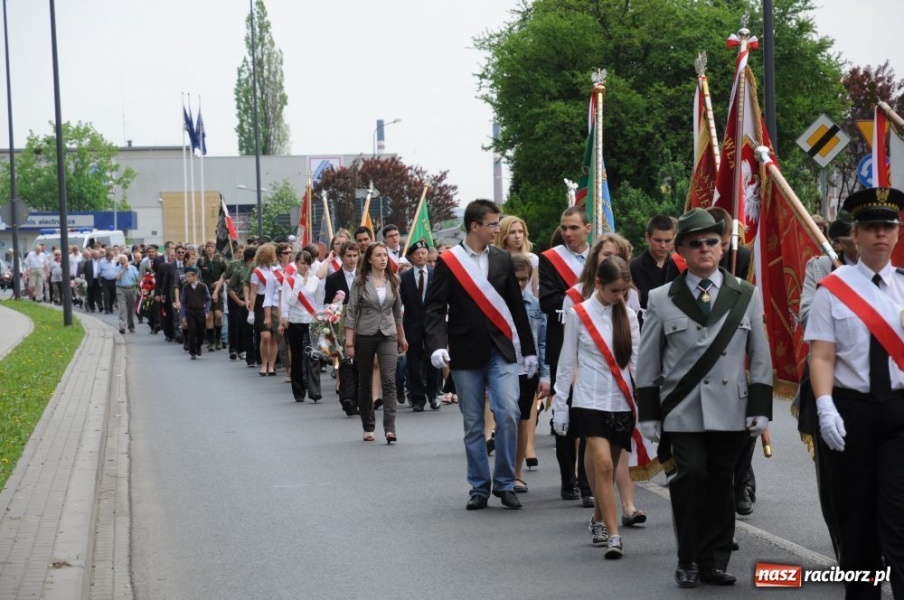 Zdjęcie w galerii na portalu naszraciborz.pl: Patriotyczna Majówka w Raciborzu wiadomości z regionu