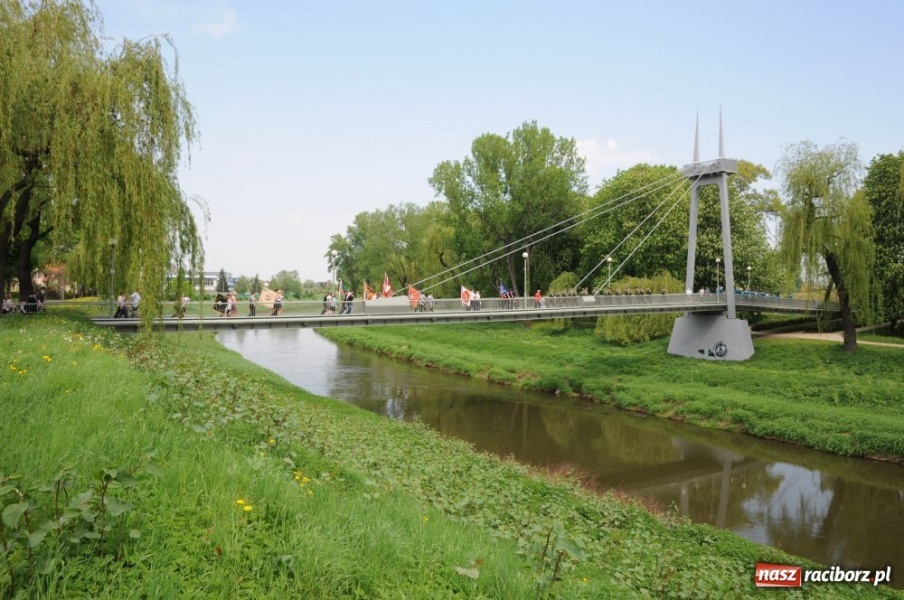 Zdjęcie w galerii na portalu naszraciborz.pl: Patriotyczna Majówka w Raciborzu wiadomości z regionu