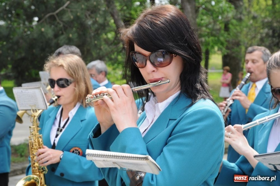 Zdjęcie w galerii na portalu naszraciborz.pl: Patriotyczna Majówka w Raciborzu wiadomości z regionu