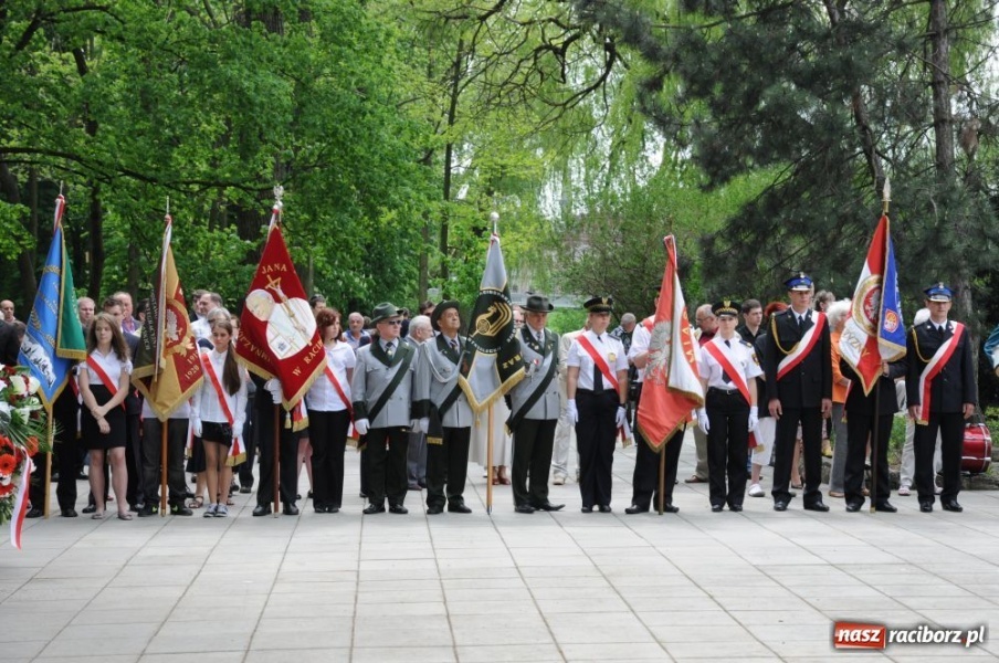 Zdjęcie w galerii na portalu naszraciborz.pl: Patriotyczna Majówka w Raciborzu wiadomości z regionu