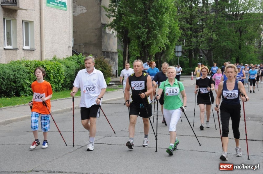 Zdjęcie w galerii na portalu naszraciborz.pl: Rekordowa frekwencja na Biegu bez granic wiadomości z regionu
