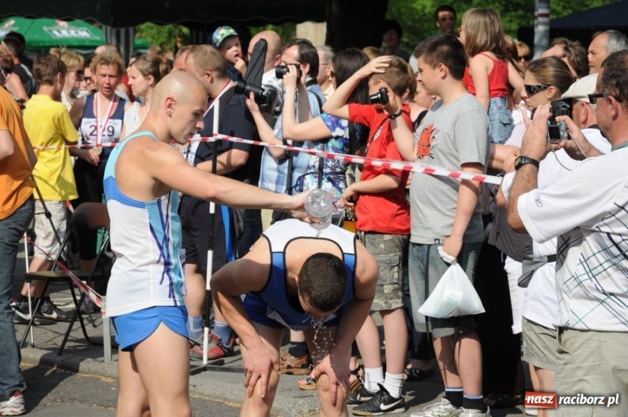 Zdjęcie w galerii na portalu naszraciborz.pl: Rekordowa frekwencja na Biegu bez granic wiadomości z regionu
