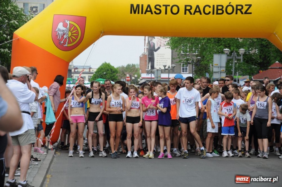 Zdjęcie w galerii na portalu naszraciborz.pl: Rekordowa frekwencja na Biegu bez granic wiadomości z regionu