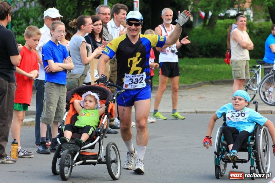 Zdjęcie w galerii na portalu naszraciborz.pl: Rekordowa frekwencja na Biegu bez granic wiadomości z regionu