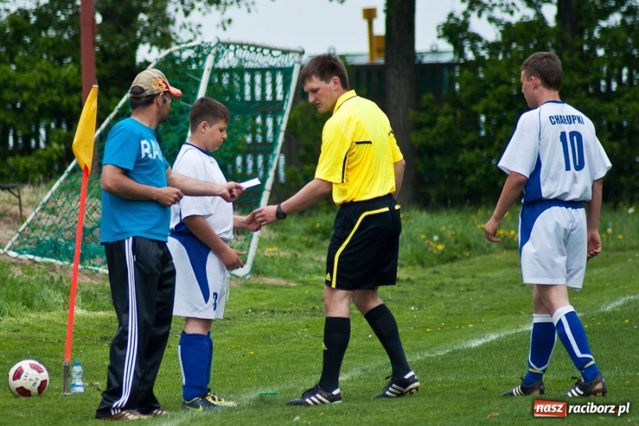 Zdjęcie w galerii na portalu naszraciborz.pl: Juniorzy młodsi Owsiszcz rozgromieni wiadomości z regionu
