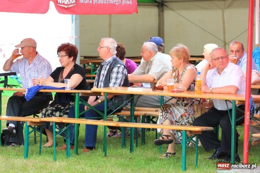 Zdjęcie w galerii na portalu naszraciborz.pl: Biesiada z Księciem i występ Bukslików wiadomości z regionu