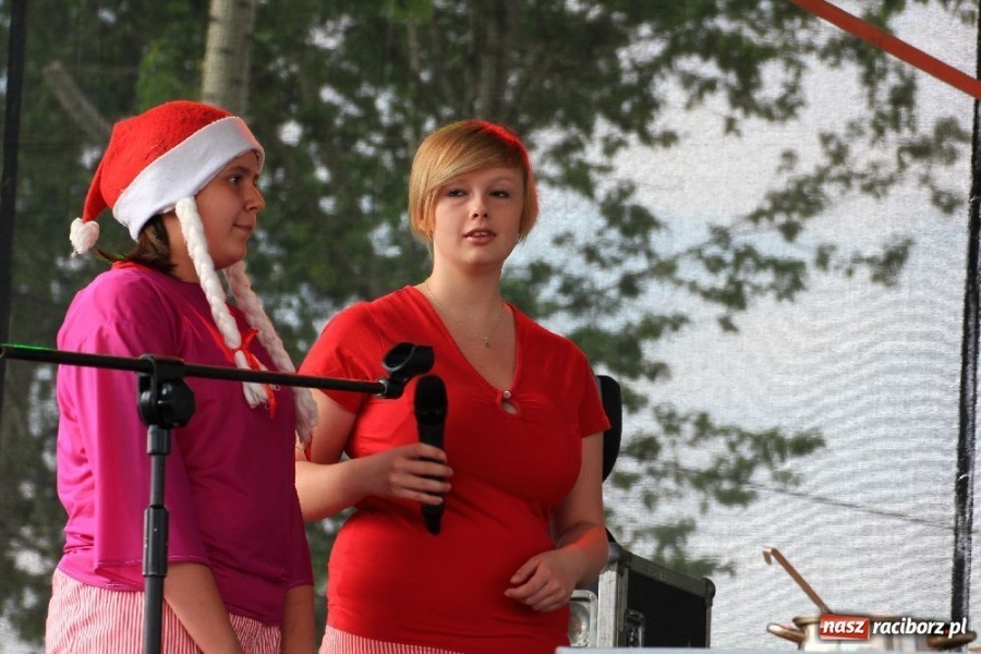 Zdjęcie w galerii na portalu naszraciborz.pl: Biesiada z Księciem i występ Bukslików wiadomości z regionu