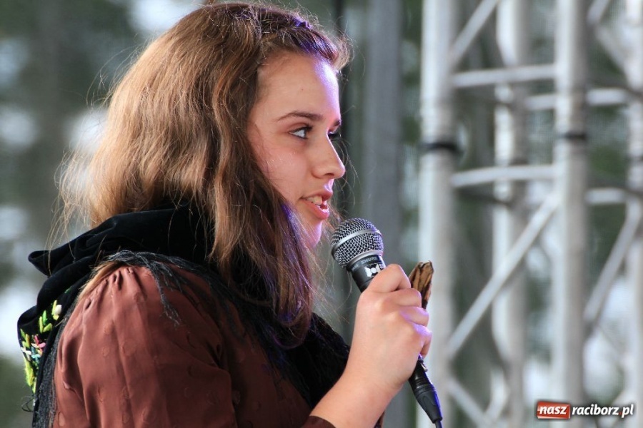 Zdjęcie w galerii na portalu naszraciborz.pl: Biesiada z Księciem i występ Bukslików wiadomości z regionu