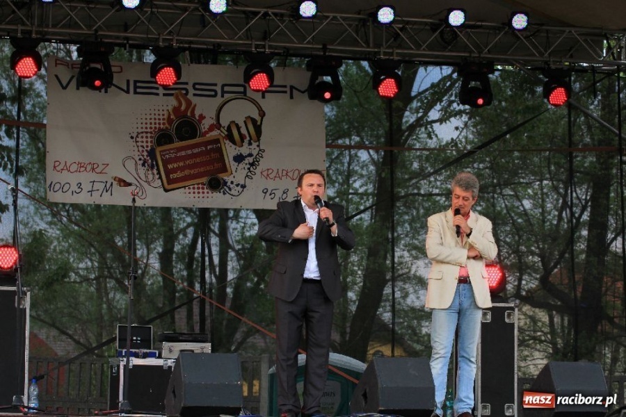 Zdjęcie w galerii na portalu naszraciborz.pl: Biesiada z Księciem i występ Bukslików wiadomości z regionu