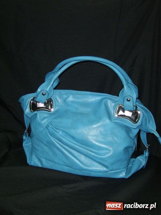 Zdjęcie w galerii na portalu naszraciborz.pl: Bez torebki ani rusz wiadomości z regionu