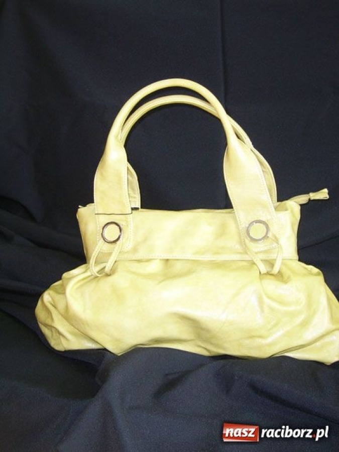 Zdjęcie w galerii na portalu naszraciborz.pl: Bez torebki ani rusz wiadomości z regionu