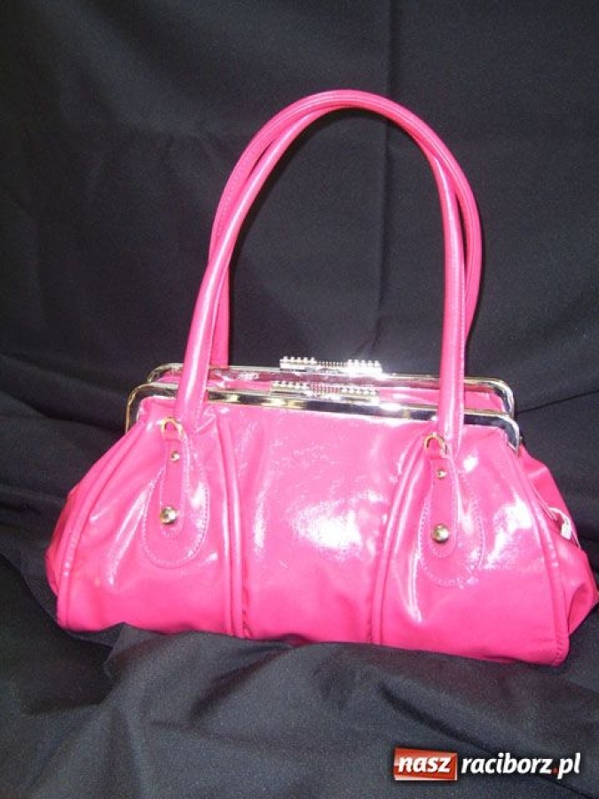 Zdjęcie w galerii na portalu naszraciborz.pl: Bez torebki ani rusz wiadomości z regionu