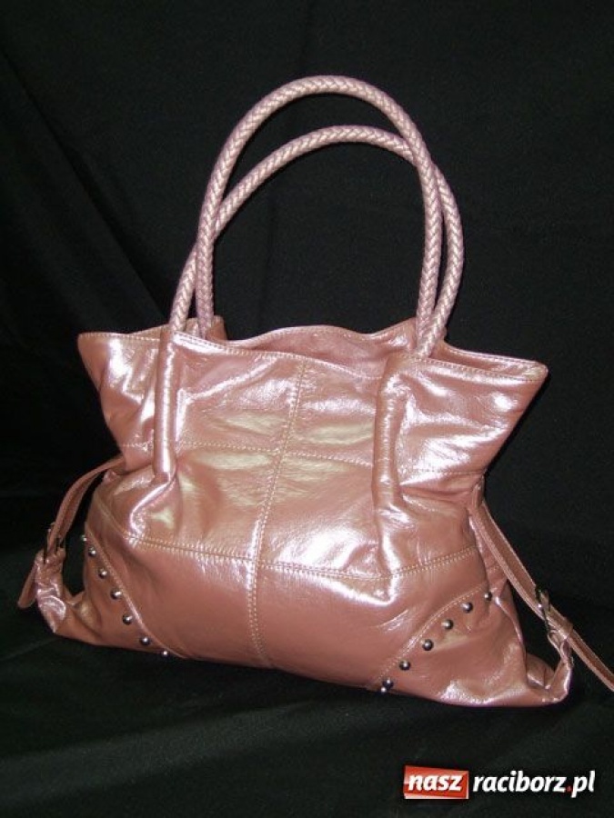 Zdjęcie w galerii na portalu naszraciborz.pl: Bez torebki ani rusz wiadomości z regionu