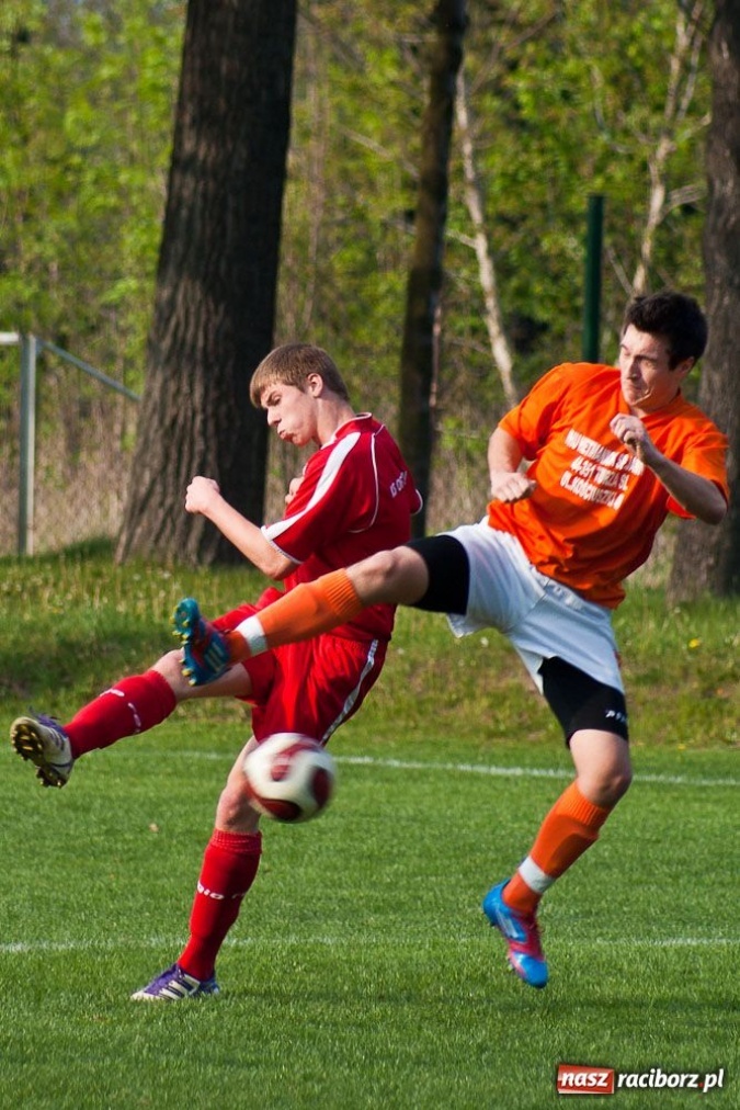 Zdjęcie w galerii na portalu naszraciborz.pl: Turza wywozi punkty z Krzanowic wiadomości z regionu