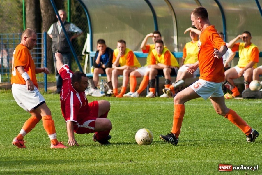 Zdjęcie w galerii na portalu naszraciborz.pl: Turza wywozi punkty z Krzanowic wiadomości z regionu