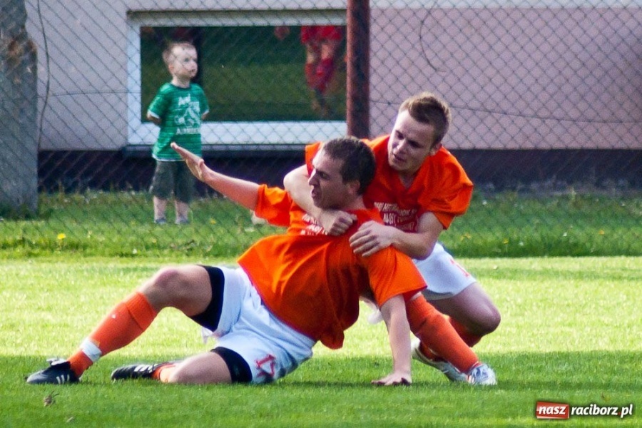 Zdjęcie w galerii na portalu naszraciborz.pl: Turza wywozi punkty z Krzanowic wiadomości z regionu