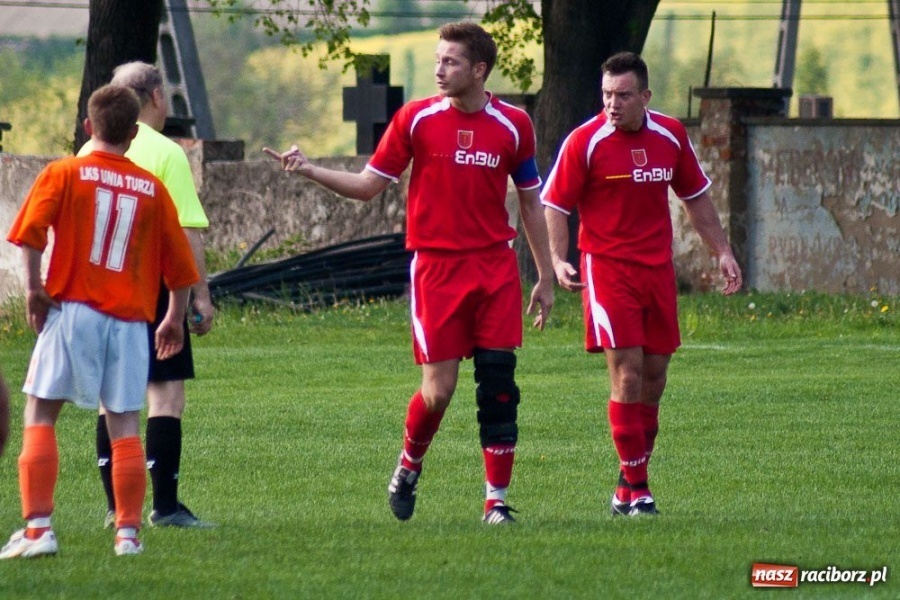 Zdjęcie w galerii na portalu naszraciborz.pl: Turza wywozi punkty z Krzanowic wiadomości z regionu