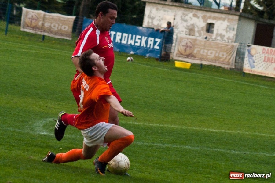 Zdjęcie w galerii na portalu naszraciborz.pl: Turza wywozi punkty z Krzanowic wiadomości z regionu