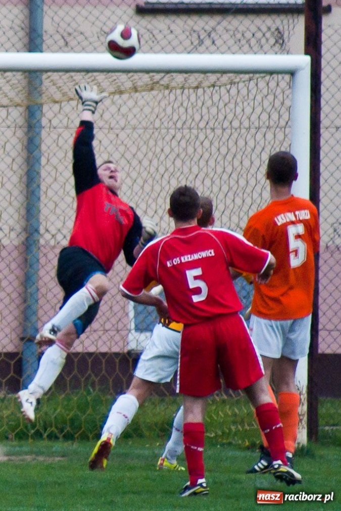 Zdjęcie w galerii na portalu naszraciborz.pl: Turza wywozi punkty z Krzanowic wiadomości z regionu