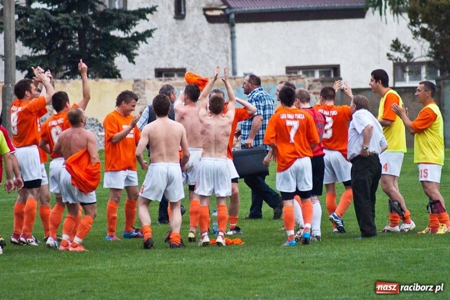 Zdjęcie w galerii na portalu naszraciborz.pl: Turza wywozi punkty z Krzanowic wiadomości z regionu