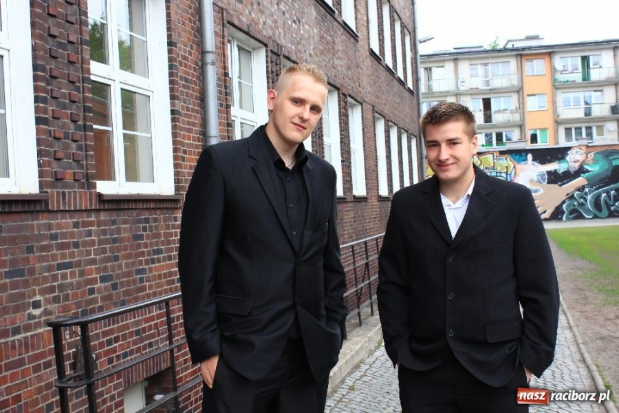 Zdjęcie w galerii na portalu naszraciborz.pl: Hura, hura, dzisiaj matura z polskiego wiadomości z regionu