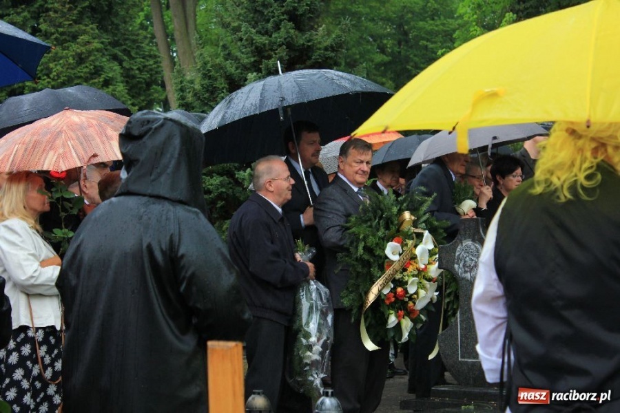 Zdjęcie w galerii na portalu naszraciborz.pl: Ostatnie pożegnanie Wandy Pietery wiadomości z regionu