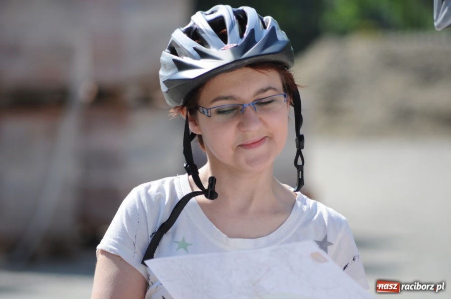 Zdjęcie w galerii na portalu naszraciborz.pl: Ścieżki po wałach oficjalnie otwarte wiadomości z regionu