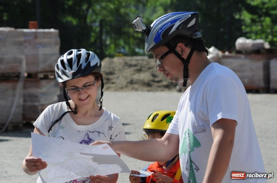 Zdjęcie w galerii na portalu naszraciborz.pl: Ścieżki po wałach oficjalnie otwarte wiadomości z regionu