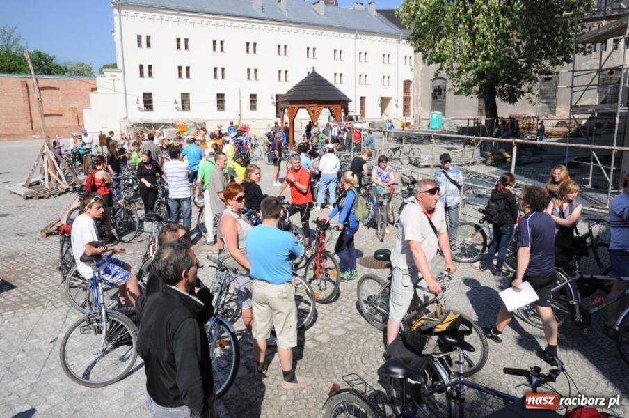 Zdjęcie w galerii na portalu naszraciborz.pl: Ścieżki po wałach oficjalnie otwarte wiadomości z regionu