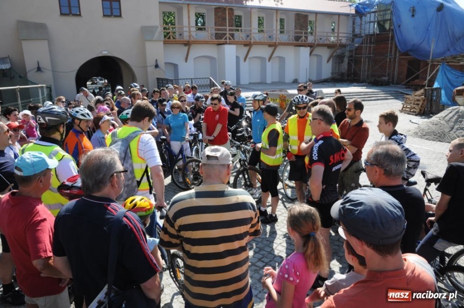 Zdjęcie w galerii na portalu naszraciborz.pl: Ścieżki po wałach oficjalnie otwarte wiadomości z regionu