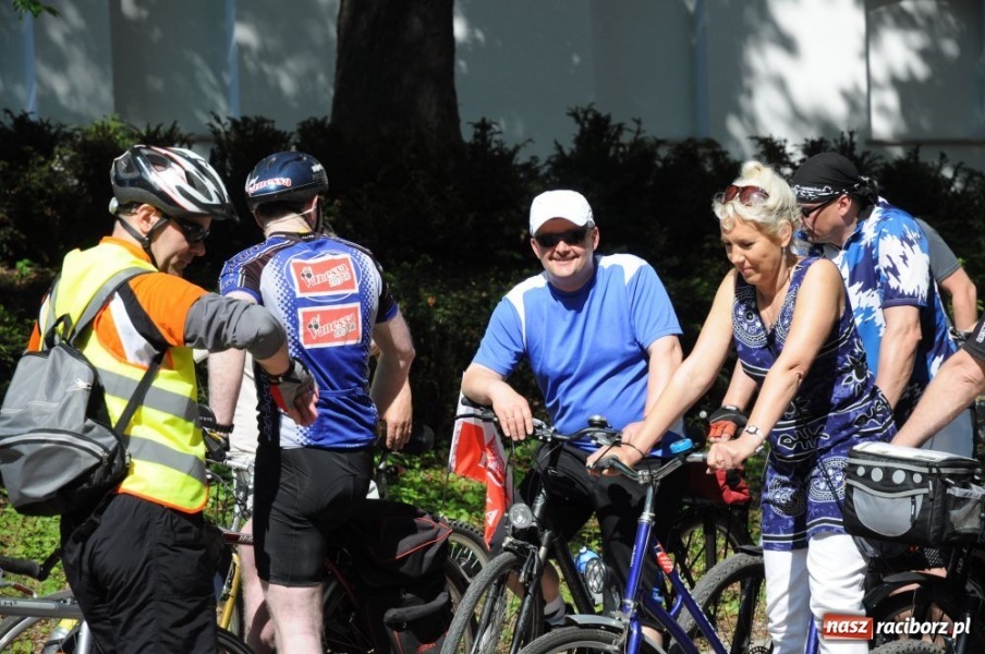 Zdjęcie w galerii na portalu naszraciborz.pl: Ścieżki po wałach oficjalnie otwarte wiadomości z regionu